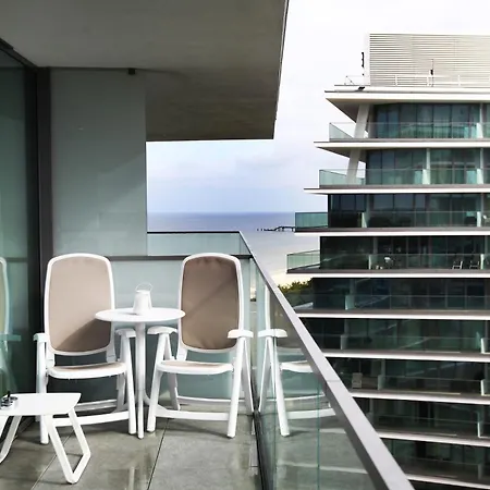 Wave & 8th Floor Sea View Sunny Haven